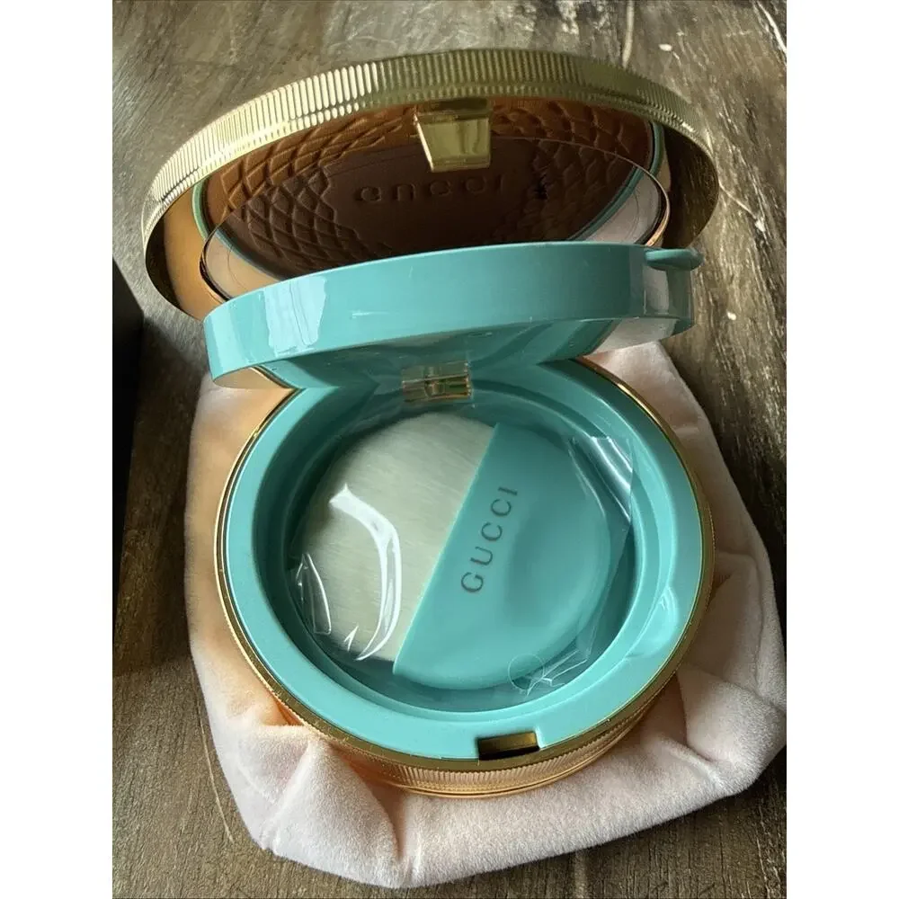 Gucci Poudre de Beauté Éclat Soleil Bronzer 03 Medium – Rare Discontinued NIB